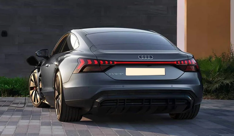 Audi e-tron GT full