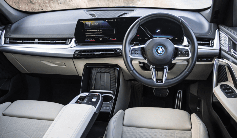 BMW iX1 full