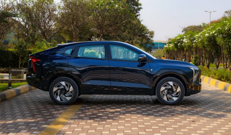 Mahindra XEV 9e full
